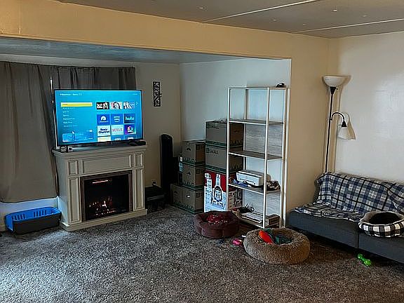 3rd image of 1047 14th St Unit 17