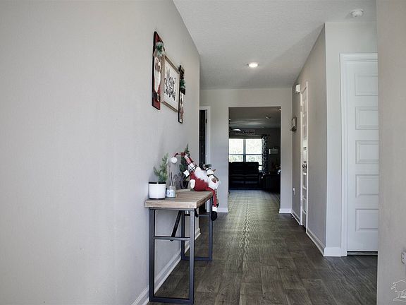 3rd image of 7384 Lakeside Oak Ct
