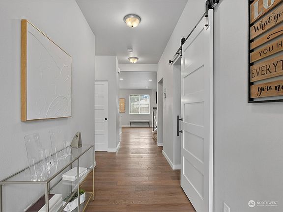 5th image of 5105 125th Street NE