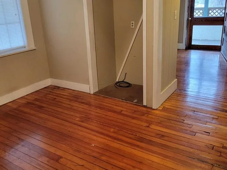 727 Deery St #4 — Photo 6