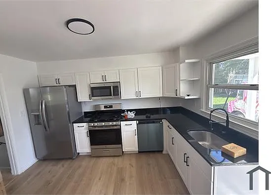 7910 Subet Rd — Photo 10