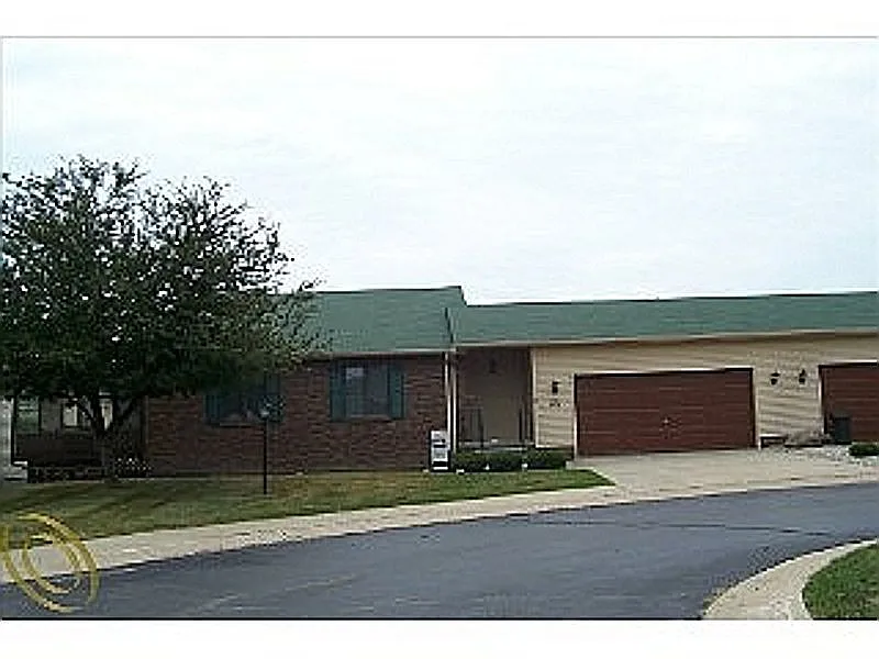 1431 Sheridan Ct photo 1