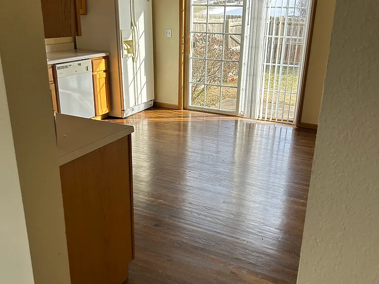 400 W McPherson St #C — Photo 2