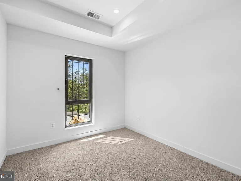 2532 Elvans Rd SE — Photo 14