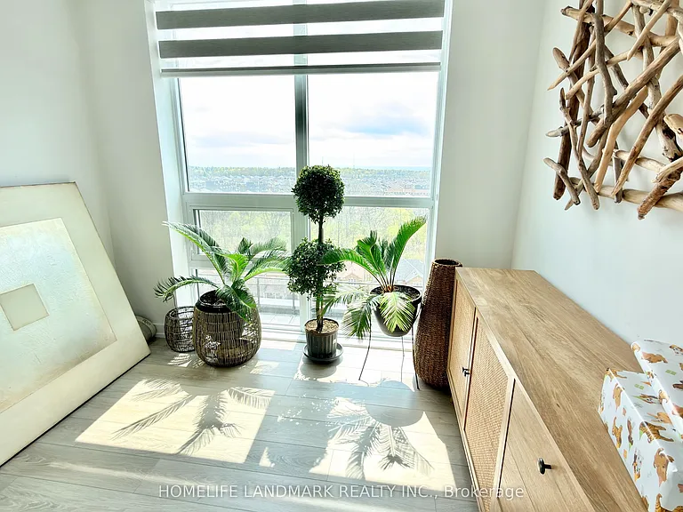 460 Dundas St E #1009 — Photo 12