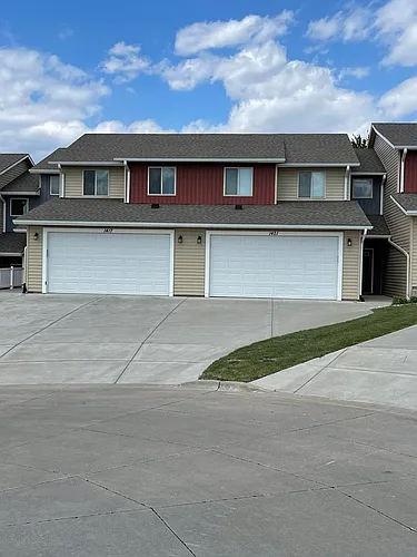 1421 Paddington Cir Photo 1