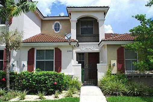 1st image of 2375 NE 42nd Ave