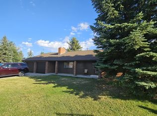 5 Niblick Clb, Cody, WY 82414
