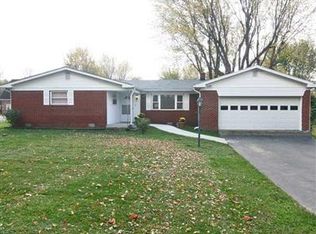 801 Lake Dr, Greenfield, IN 46140