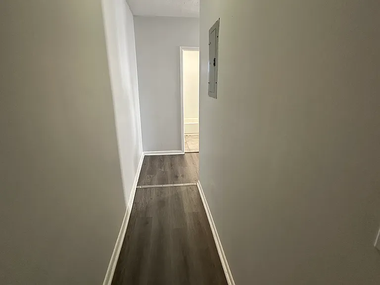 653 Union Ave #3 — Photo 16