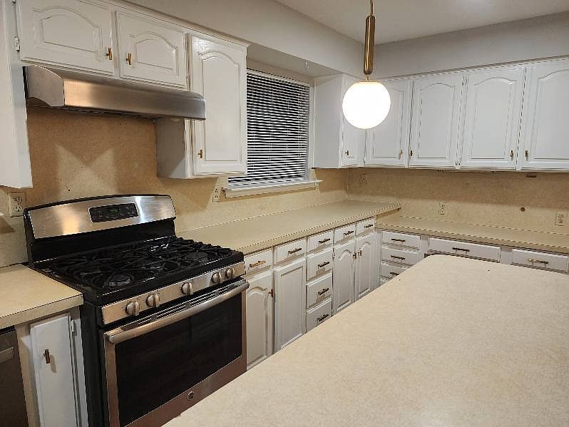 1st image of 1022 Rockledge Dr