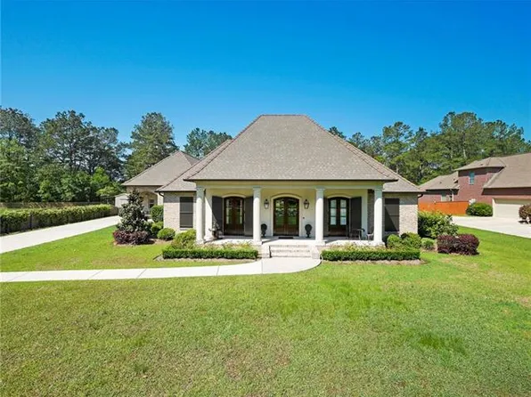 460 Camden Park Dr, Covington, LA 70435