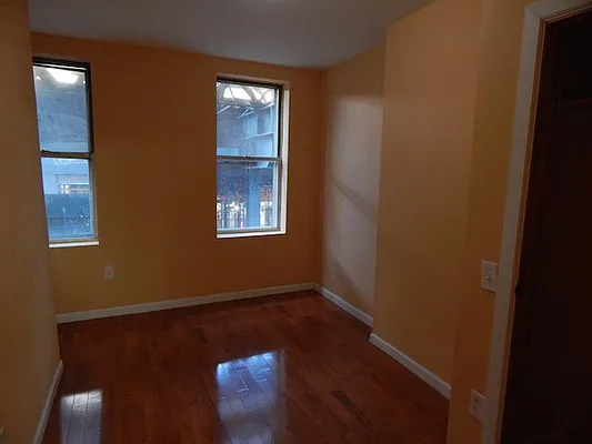 Rented by Capri Jet Realty Corp | media 23