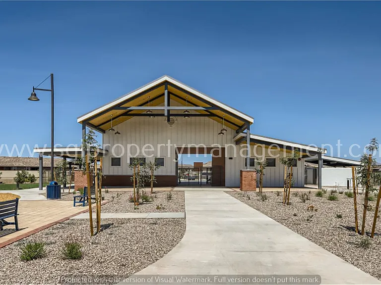644 S Heron Ln — Photo 15