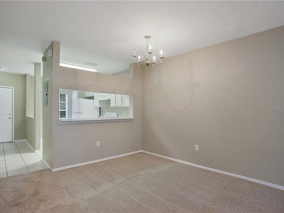 4th image of 30233 Lacledes Ln