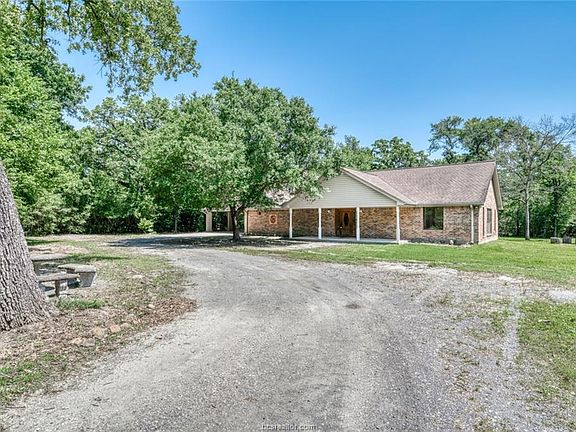 2nd image of 1538 Wildwood Ln