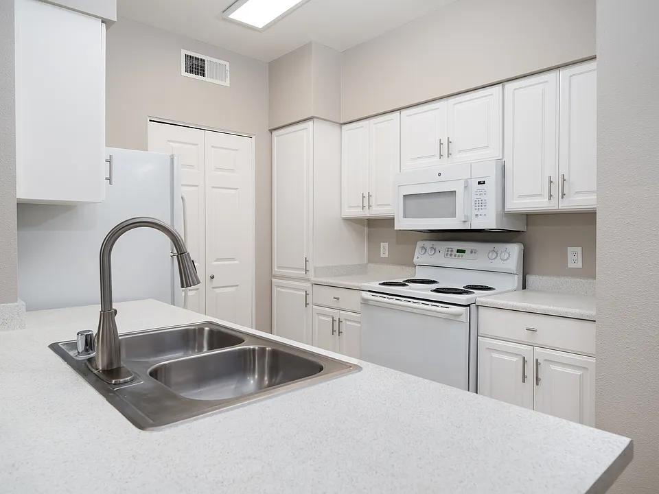 Tahoe - 2BR, 2BA 1,119SF