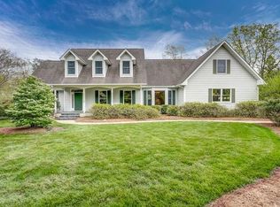 335 Old Mill Cove Rd, Irvington, VA 22480