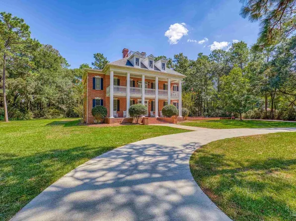 5930 Oak Manor Dr, Milton, FL 32570