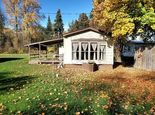 718 W 2nd St, Libby, MT 59923