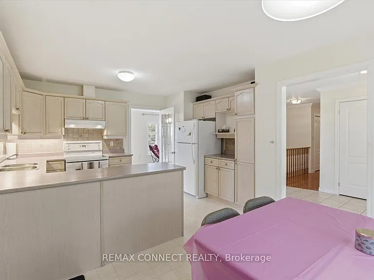 4 Sunrise Ct — Photo 7