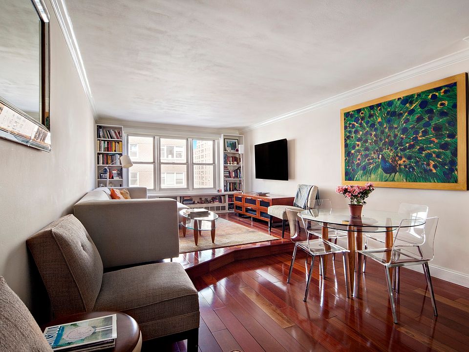 1st image of 160 E 27th St APT 10B