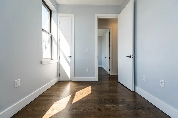 Rented by Nooklyn NYC LLC | media 35