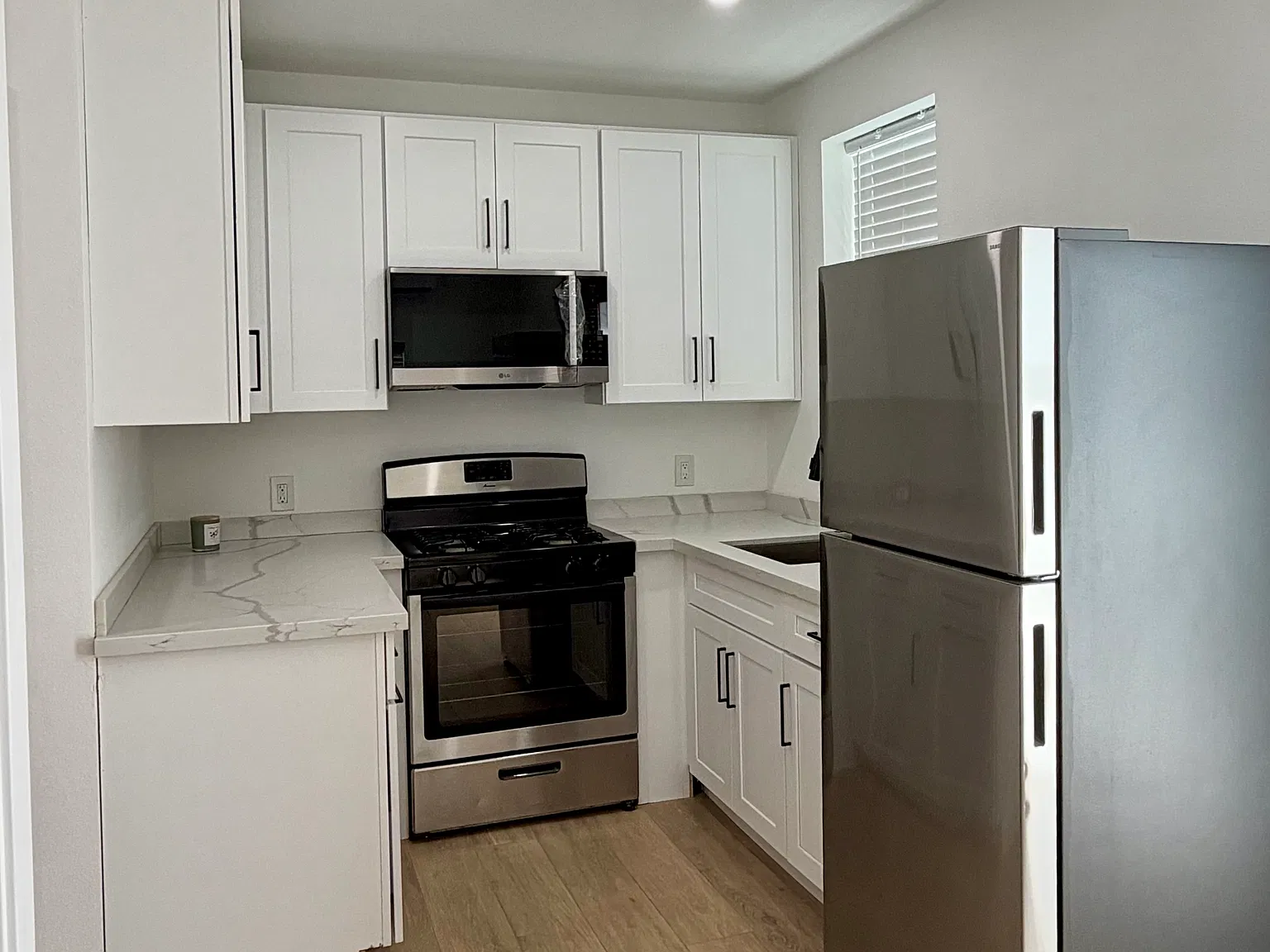 1 bed, 550 sqft, $1,950 — Photo 1