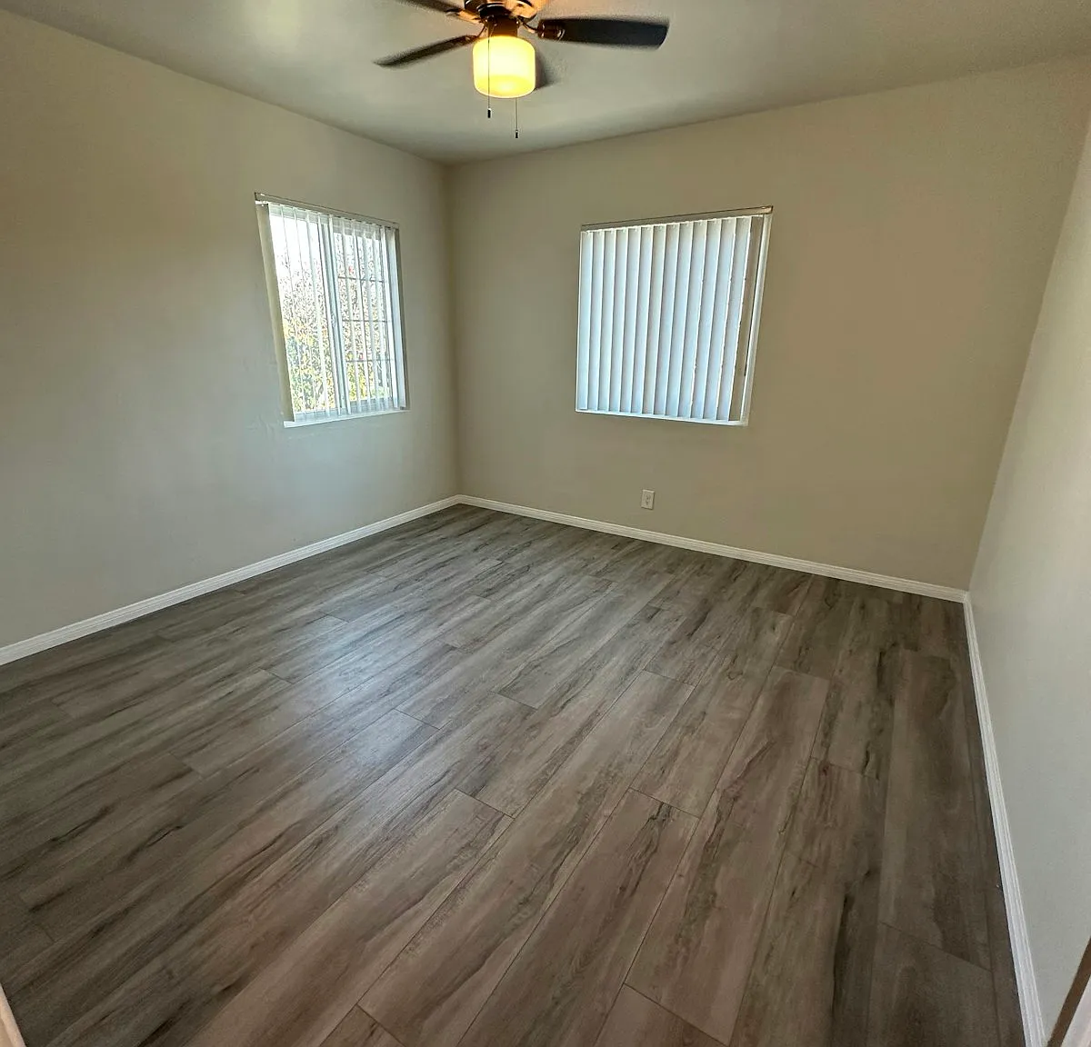 1101 Daisy Avenue, Unit 2 — Photo 4