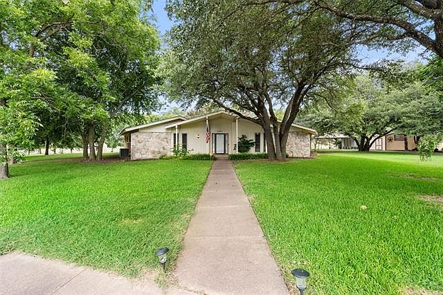 1st image of 1352 W Hulgan Cir