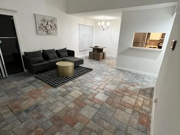 9535 Pagewood Ln, Houston, TX