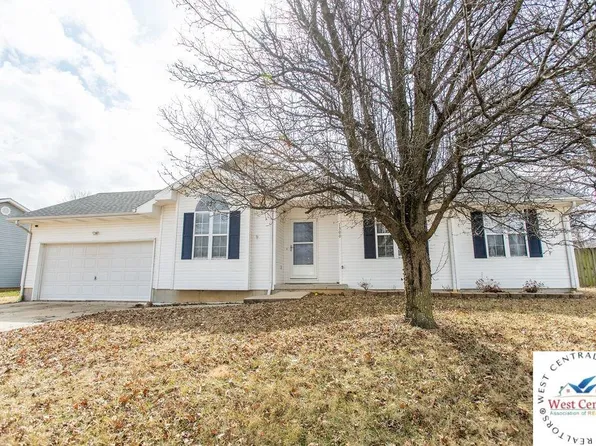1300 40th Street Ter, Sedalia, MO 65301