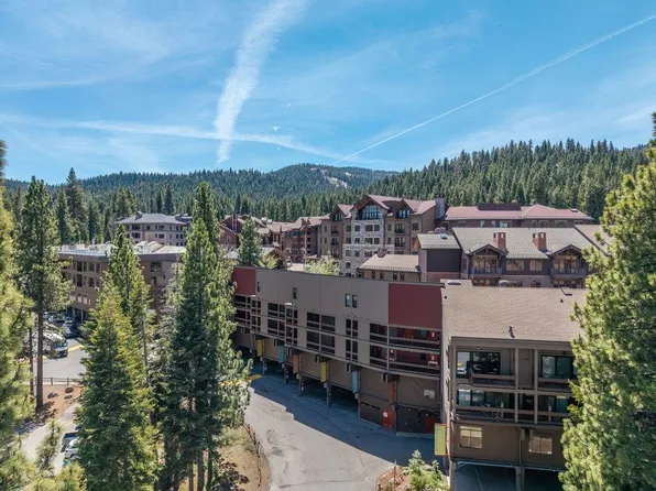2000 N Village Dr APT 230, Truckee, CA 96161