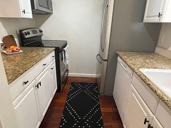 4th image of 4212 Medical Dr APT 707