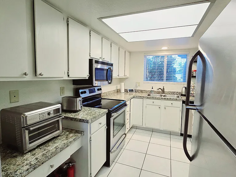 3478 N Richland Dr — Photo 9