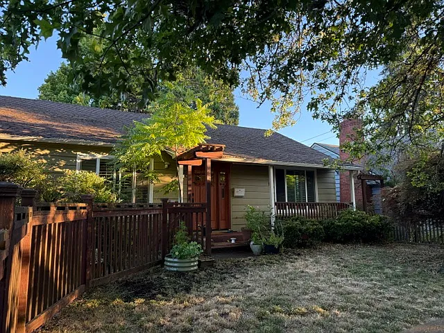 1978 E 19th Ave — Photo 1