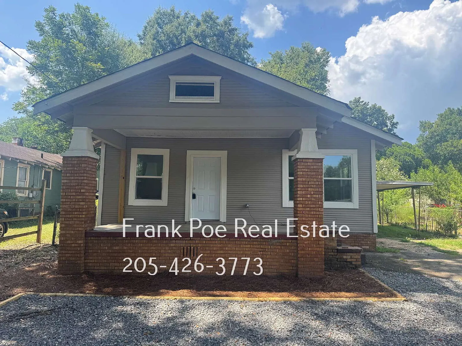 2 bed, 1.0 bath, 1050 sqft, $1,195 — Photo 2