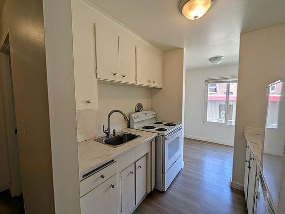 5th image of 1821 Harvard Ave #301
