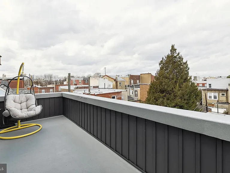 2813 Tilton St — Photo 22