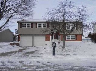 1822 Wilshire Dr, Piqua, OH