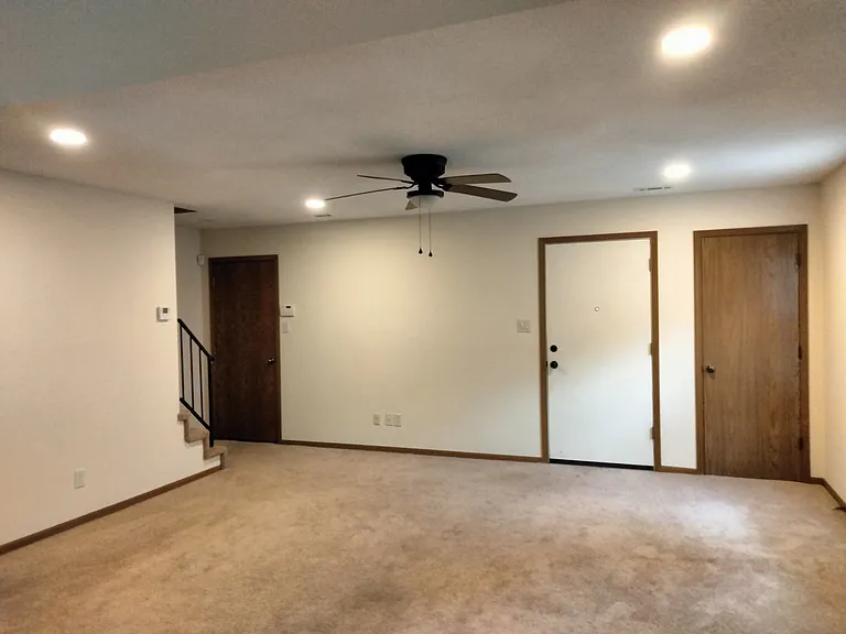 3650 SW Oak Pkwy — Photo 4