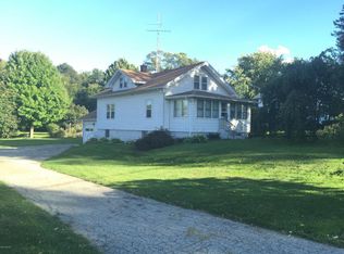 431 S Church St, Coloma, MI 49038