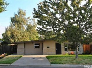 2051 Ellis St, Modesto, CA 95354