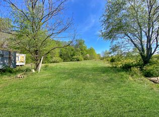 992 Kinnikinnick Rdg, Spencer, IN 47460