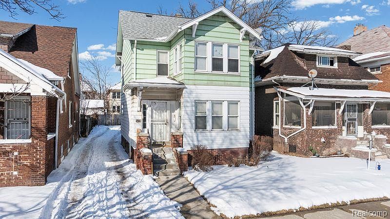 1st image of 5272 Maplewood St