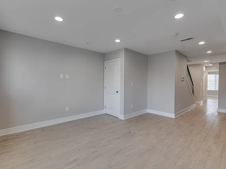 2522 Federal St #3 — Photo 9