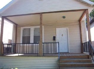 2043 W 70th St, Chicago, IL 60636