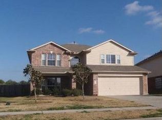 4025 Bentwood Cir, Dickinson, TX 77539