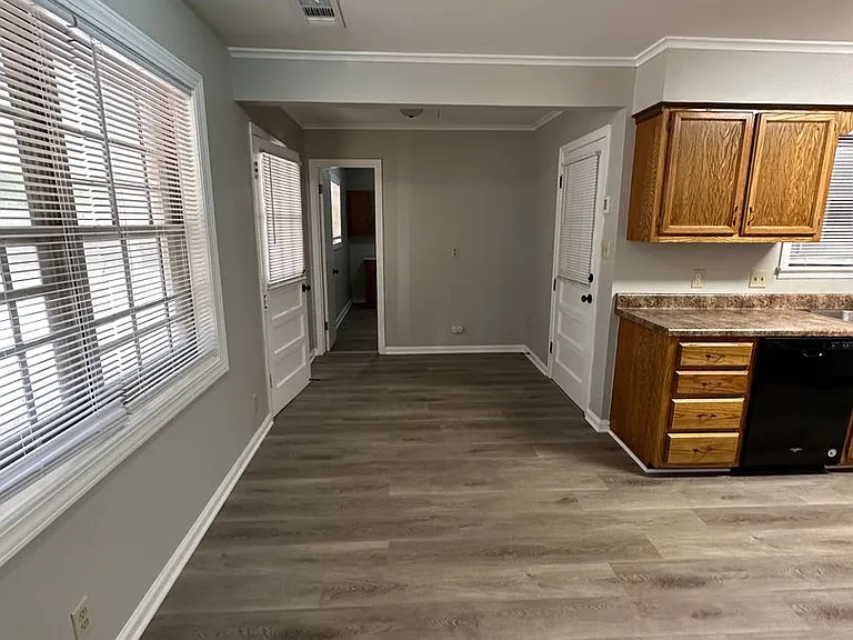 2760 Bragg Ln — Photo 7