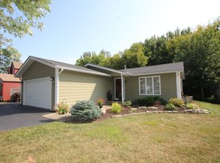 5403 Valley Dr, Richmond, IL 60071